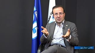 کامیل احمدی، پژوهشگر ایرانی