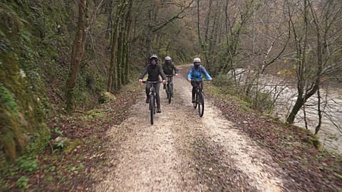 This cross-border cycle path links the Atlantic Pyrenees to towns on the Spanish side of the border