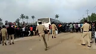 Represión de un motín en una fábrica de Iphone en la India
