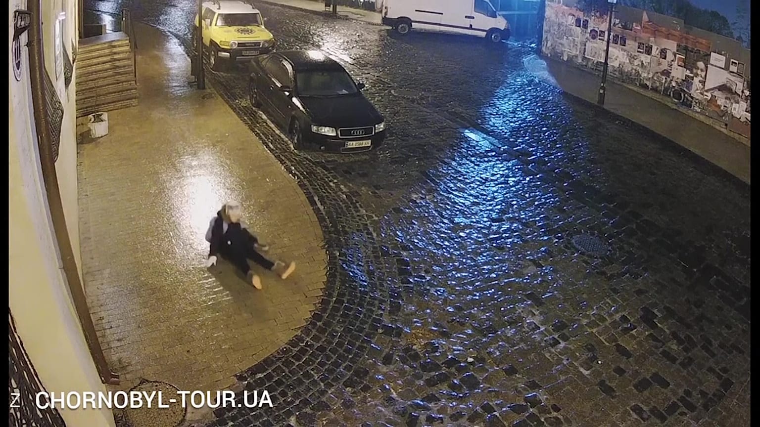 جليد يغطي شوارع أوكرانيا