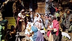 El Belén ocupa la Plaza San Pedro pero el Vaticano reconoce que estas Navidades son "diferentes"