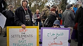 İsrail'in Doğu Kudüs'te yeni yerleşimler inşa etmesi protesto ediliyor