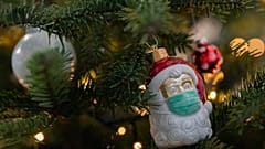 Une décoration de Noël, à Kirchheim unter Teck, Allemagne, le 15 décembre 2020