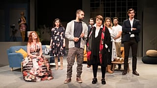 «Όποιος θέλει να χωρίσει… να σηκώσει το χέρι του!»