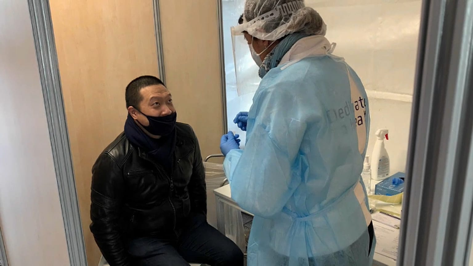 Região francesa promove testes rápidos e grátis para todos