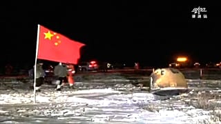 Raumkapsel in mongolischer Steppe gelandet