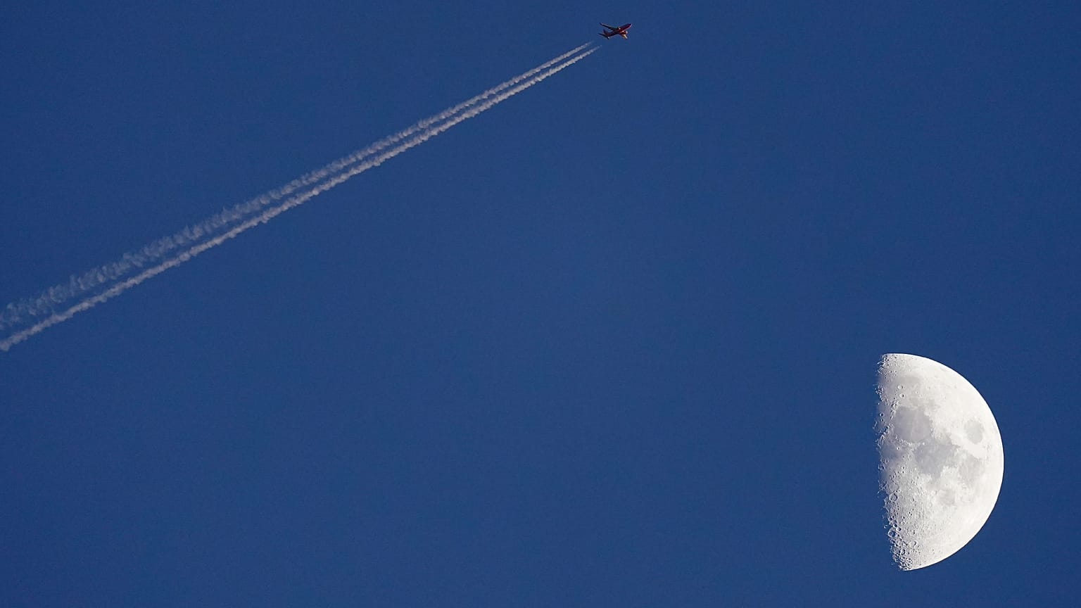 NASA, Artemis ismini verdiği program kapsamında, 2023 yılında aya uzay aracı gönderecek