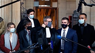 Foto tomada durante el juicio del ataque al tren Thalys en la Corte de París, el 20 de noviembre de 2020.