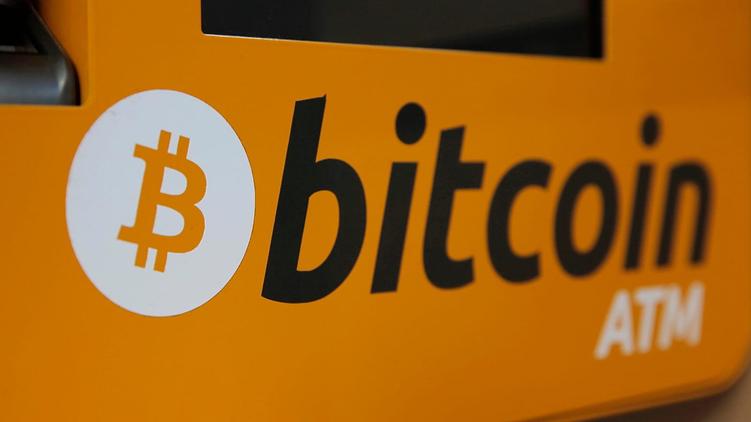 لماذا تستهلك البتكوين طاقة كهربائية أكثر بعشر مرات من غوغل؟