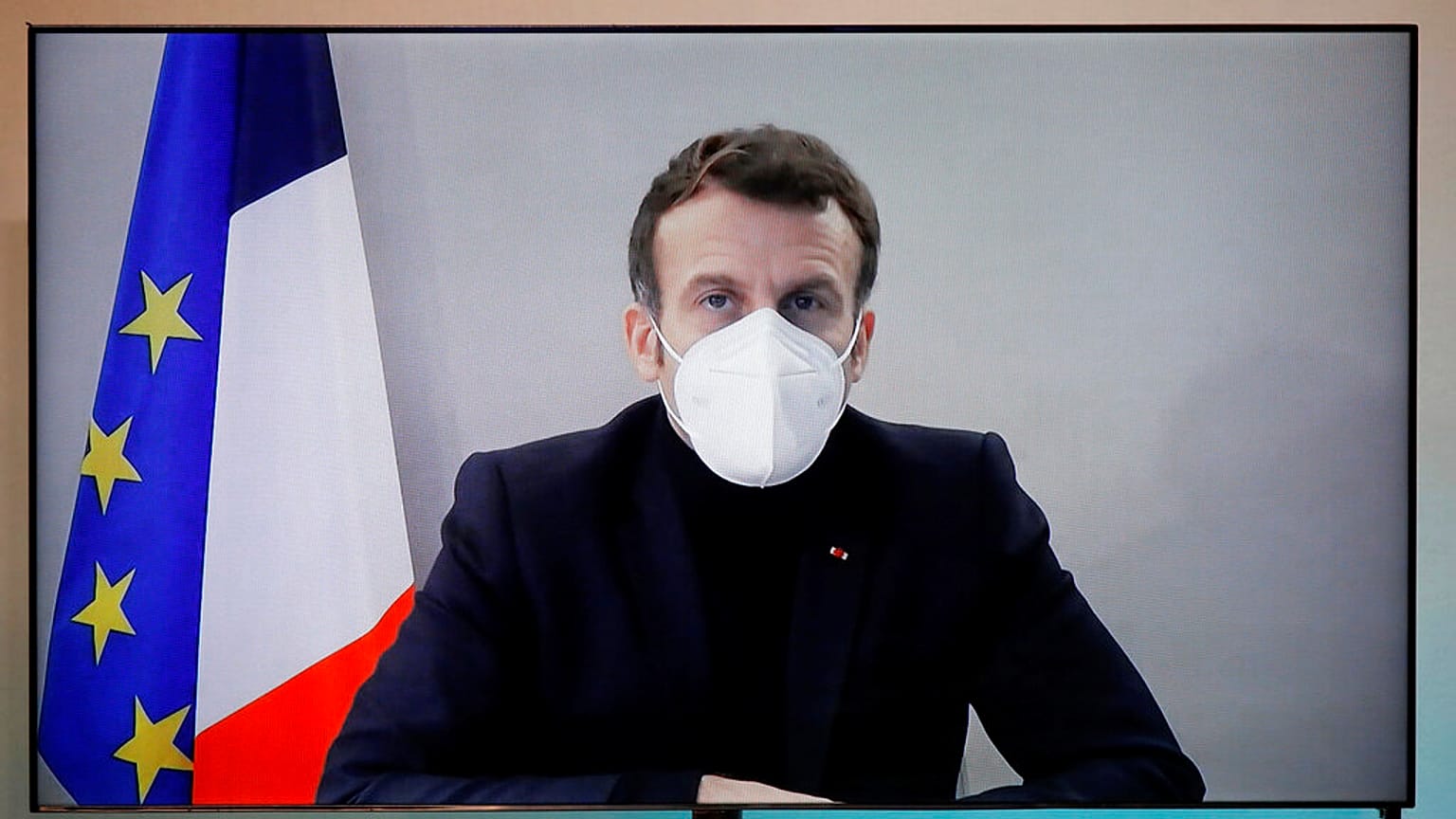 Frankreichs Präsident Emmanuel Macron ist positiv auf das Coronavirus getestet worden. Er soll leichte Symptome haben