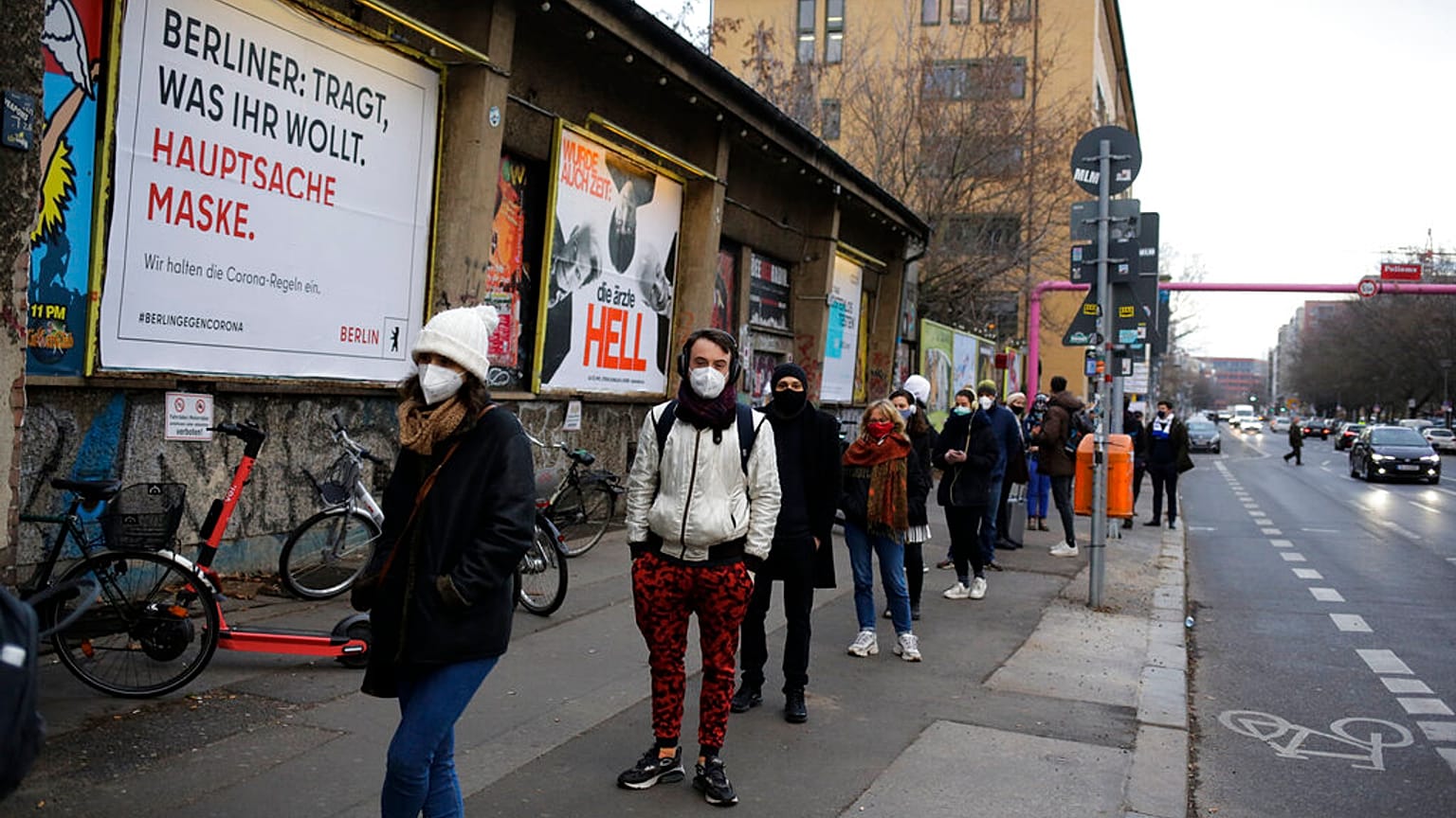Schlangestehen für den Schnelltest
