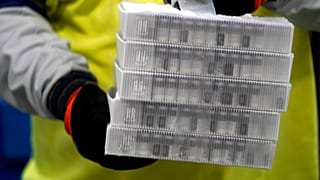 Corona-Impfprogramme: Start der Kampagnen verläuft schleppend