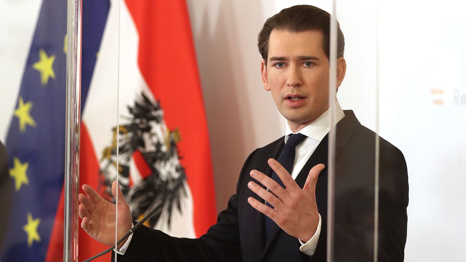 Kanzler Sebastian Kurz bei der Vorstellung der Pläne für den dritten Lockdown im Land