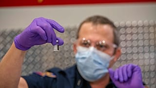 ABD'de 18 milyonu aşkın Covid-19 vakası bulunuyor.