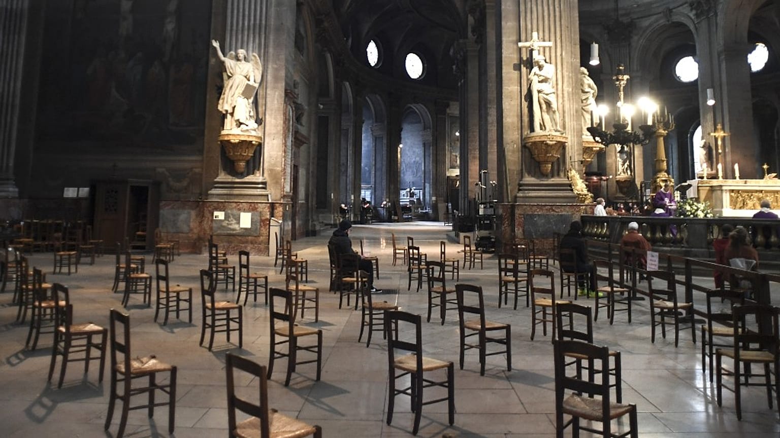 Archive : à l'église Saint-Sulpice (Paris), le 29/11/2020