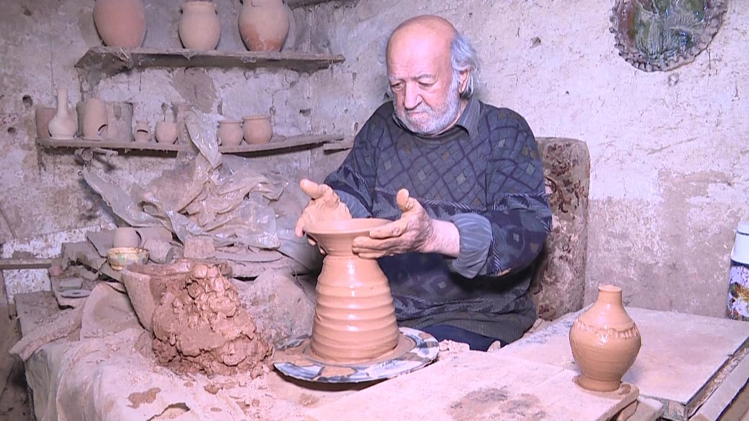 صناعة جرار الفخار - سوريا