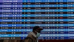 Flugverkehr nach England gestoppt: Reisende weltweit gestrandet 