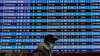 Aeroportos europeus desertos devido às restrições ao Reino Unido