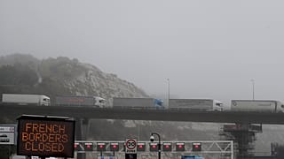 Des camions bloqués en Angleterre
