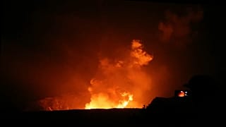 A Hawaï, le volcan Kilauea en éruption crache un étrange nuage de vapeur