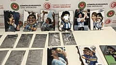 İstanbul'da Maradona'nın tablolarının arkasına gizlenmiş kokain ele geçirildi