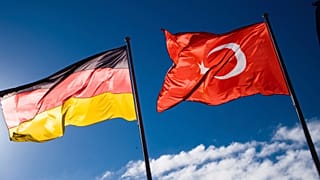 Almanya'dan Türkiye'ye sınır dışı edilen aileye ilişkin açıklama