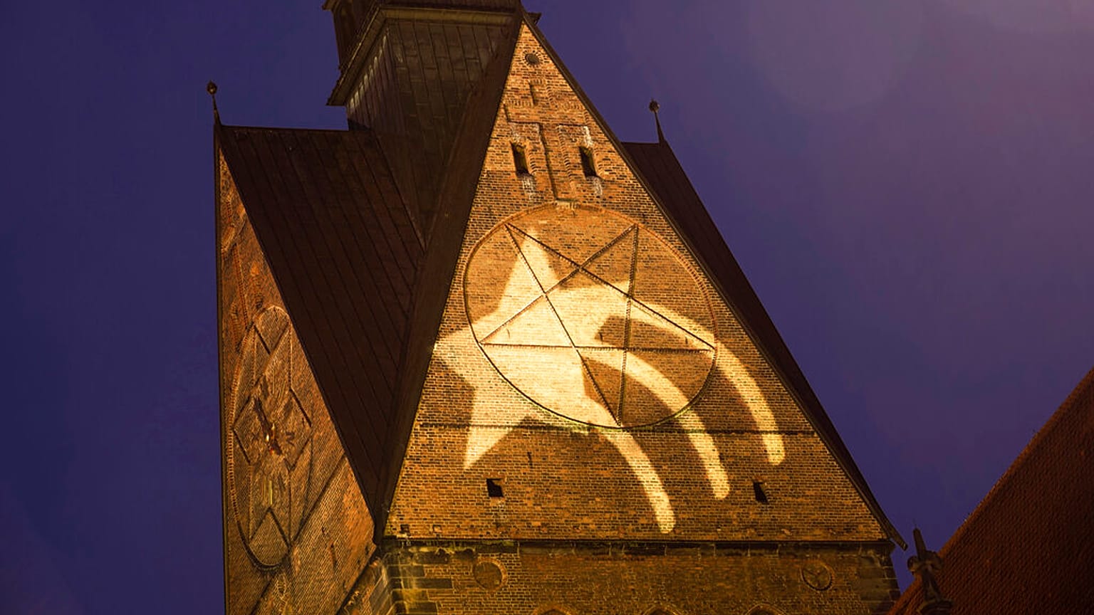 Marktkirche Hannover am Tag vor Weihnachten 2020