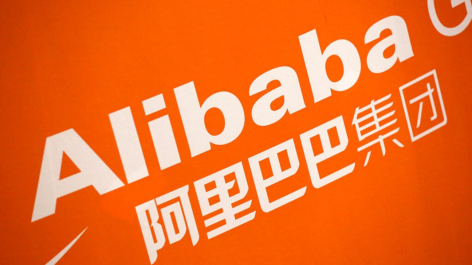 Alibaba ve Aliexpress, Çin'in ve dünyanın en büyük e-ticaret platformları arasında yer alıyor.