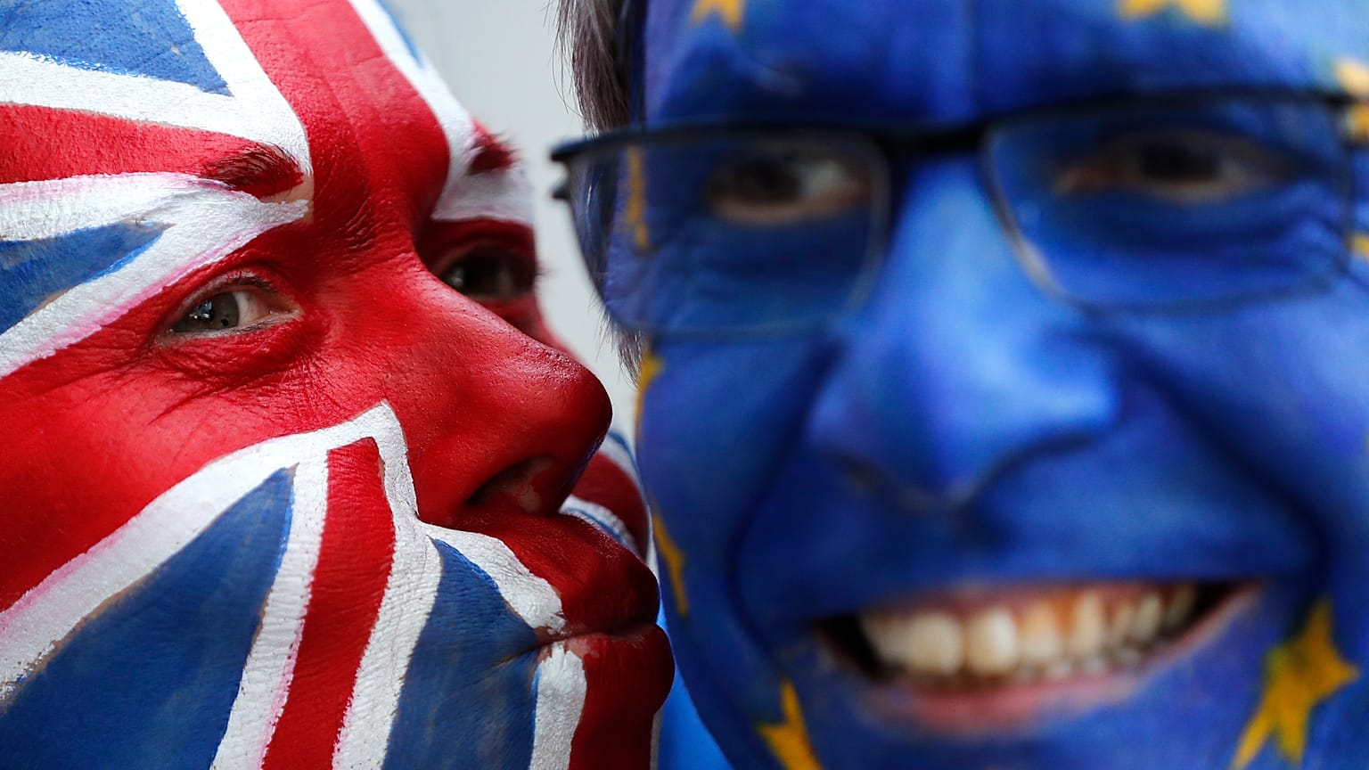 Brexit müzakeleri yürüten AB ve İngiltere ticaret anlaşmasında uzlaştı