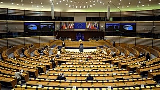 AB'den Türkiye'ye hukukun üstünlüğü uyarısı
