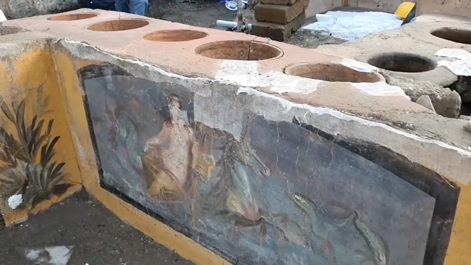 Descubren un termopolio en Pompeya