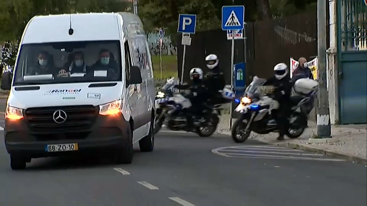 Vacinas mobilizam centenas de operacionais