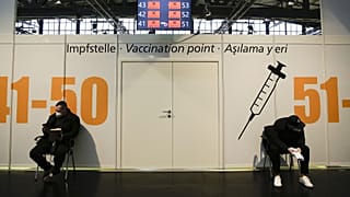 Almanya’da Covid-19 salgınında son 24 saatte 852 kişi hayatını kaybetti.