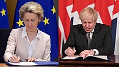 Ursula von der Leyen (L) and Uk Prime Minister Boris Johnson sign the EU-UK Trade and Cooperation Agreement on December 30, 2020.