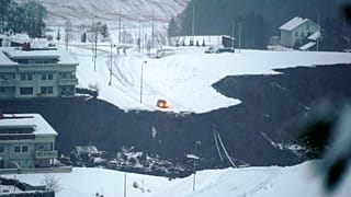 Földcsuszamlás miatt evakuáltak egy norvég falut