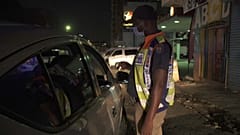 Prohibida la venta de alcohol y toque de queda nocturno en Sudáfrica frente a la COVID-19