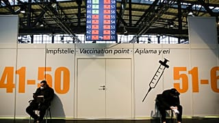 Εμβολιαστικό κέντρο στη Γερμανία