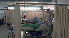Imagen de la sala de cuidados intensivos de un hospital chileno