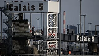 Barreiras erguem-se entre o Reino Unido e a União Europeia