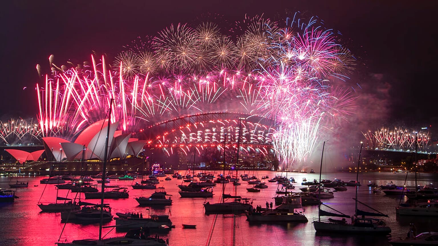 Austrália e Nova Zelândia celebram Ano Novo