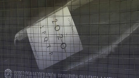 Imagen de un cartel publicitario del vino espumoso 2020 LPQTP