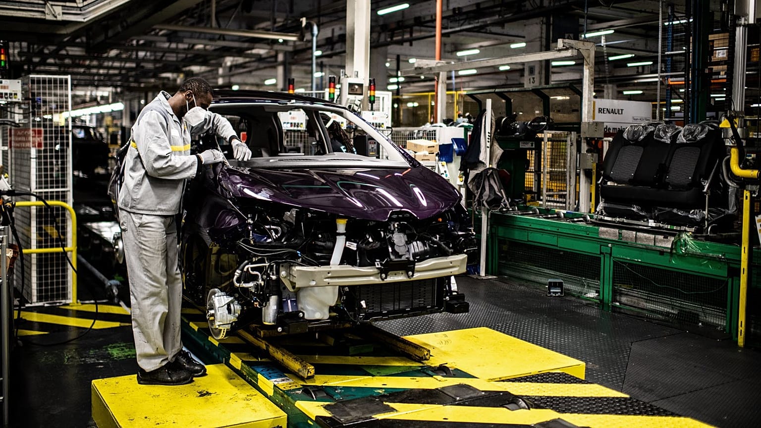 Otomobil fabrikası
