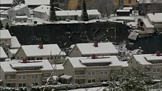 Τριάντα χλμ βόρεια του Όσλο η γη «κατάπιε» σπίτια μετά από κατολίσθηση