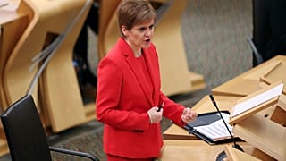 Sturgeon promete que liderará la nueva batalla por la independencia de Escocia