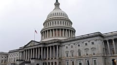 Конгресс США впервые преодолел вето Трампа и разблокировал военный бюджет и санкции