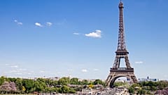 You can still see some of the main Paris attractions despite the city being in lockdown