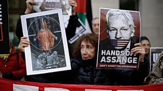 London nem adja ki a WikiLeaks alapítóját az Egyesült Államoknak