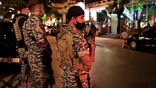 لبنان: إغلاق عام