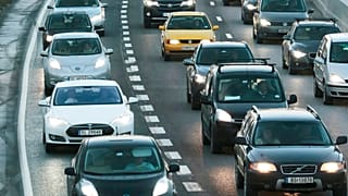 Petrol üreten bir ülke olmasına rağmen Norveç 2025 yılında benzin ve dizel araçların satışını sonlandıran ilk ülke olmayı planlıyor