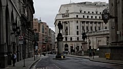 Die Straßen von London sind fast menschenleer